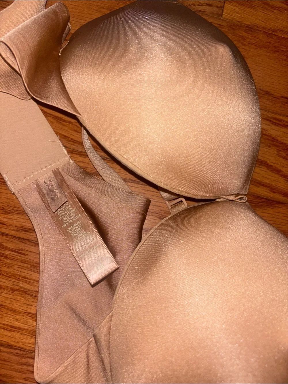 SKIMS Ultimate Collection Nipple Bra - Clay - Picture 7 of 7